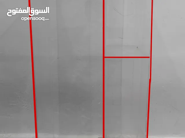 وحدة تخزين أكريليك شفافة مع علاقة ملابس وأرفف متعددة – مناسبة لغرف النوم والاستخدام الشخصي