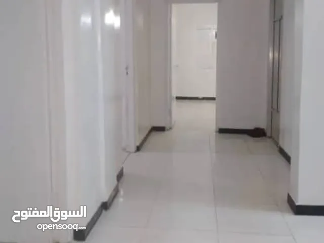 545 m2 3 Bedrooms Apartments for Rent in Aden Other
