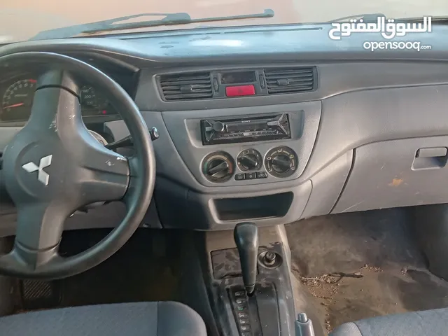متسوبيشي لانسر موديل 2003 للبيع قطع فقط