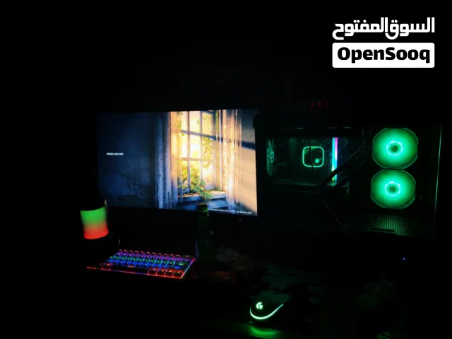 PC gaming تم تنظيف من فترة قريبة مواصفات قوية جدا للألعاب والشغل