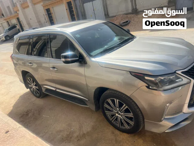 Used Lexus LX in Abu Dhabi