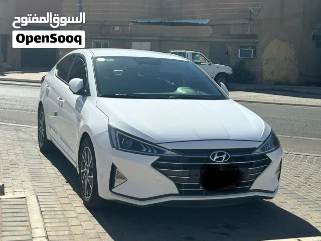 Used Hyundai Elantra in Tabuk
