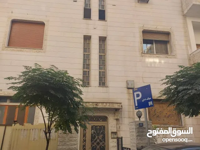 145 m2 4 Bedrooms Apartments for Sale in Damascus Al Jesr Al Abyad