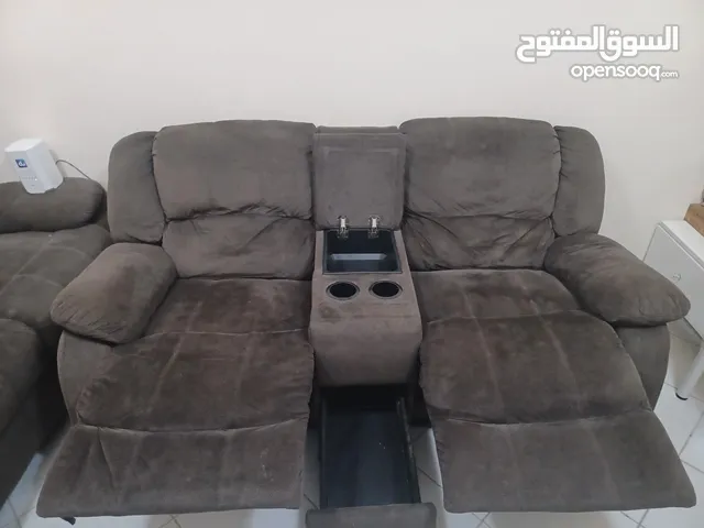 طقم كنب recliner sofa 5 مقاعد urgent sale