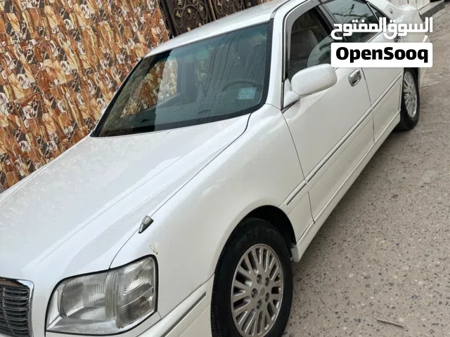 Used Toyota Crown in Basra