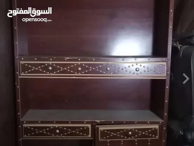 دولاب للدلال و الاباريق