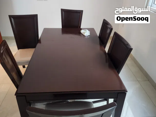 Dinning table with chairs