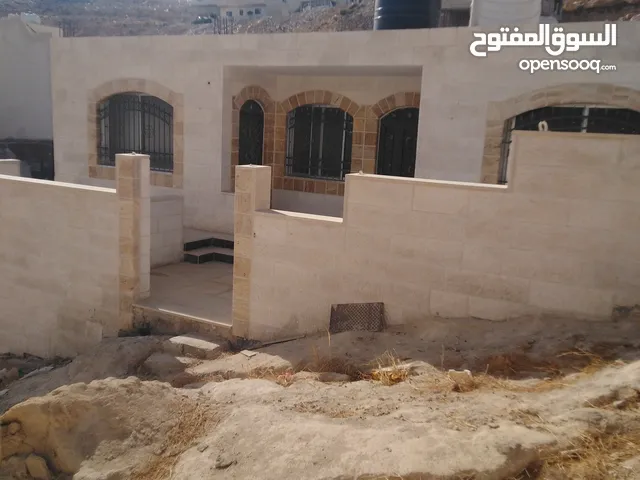 150 m2 3 Bedrooms Townhouse for Sale in Zarqa Shomer