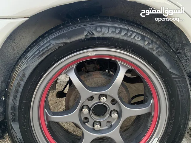 للبيع رنجات 8 بلوط حجم 16 مع تواير بحالة ممتازة