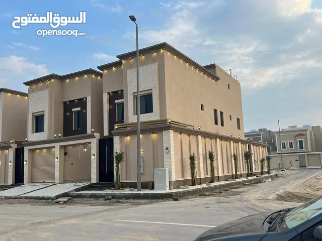 250 m2 More than 6 bedrooms Villa for Sale in Al Khobar Al Aqiq