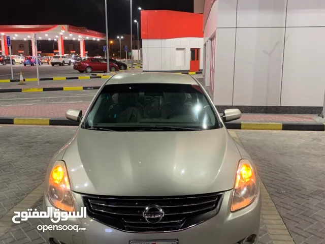 Nissan Altima 2010 in Northern Governorate