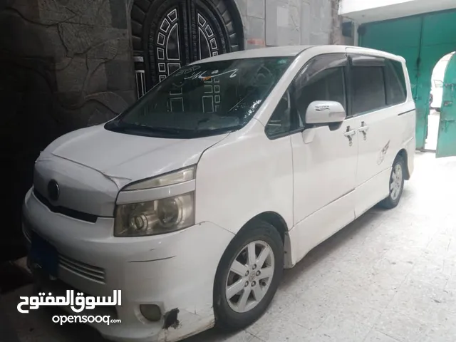 New Toyota Voxy in Ibb