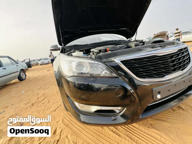 2012 كيا كادينزا Limited