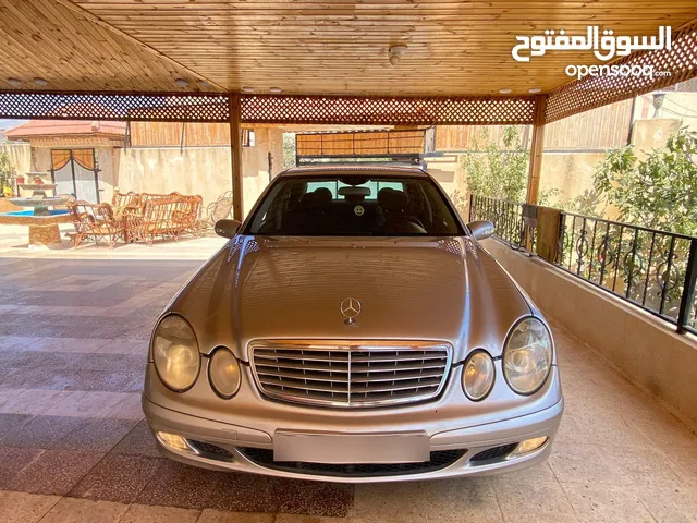 Mercedes Benz E200 2004 مرسيدس بنز E200 موديل 2004 للبيع