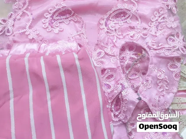 متوفر بدله عروس بودري حمام كما في الصور المكان طرابلس