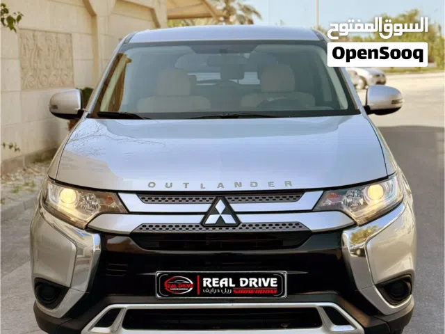 MITSUBISHI OUTLANDER 4WD 2020- Single Owner Use