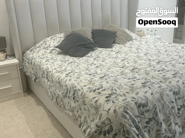 سرير استعمال بسيط