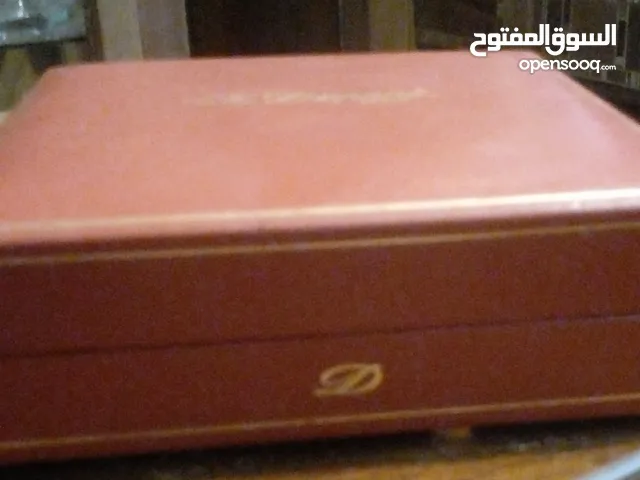 الماركة العريقة ديبون