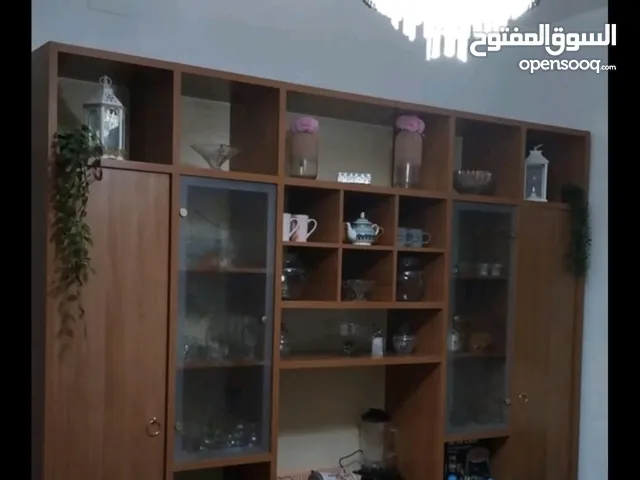 مكتبه للبيع
