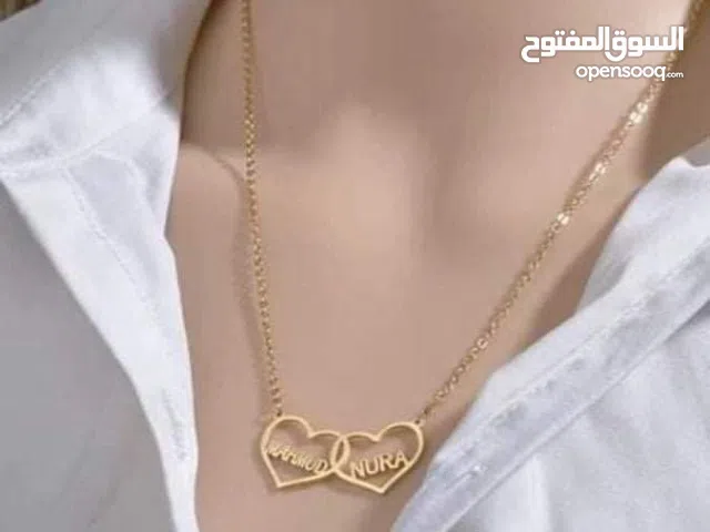 سلسلسه استانلي بيور مش بتغير لون  بالاسم اللي تحبه  عموله متاح عمل اسم او اسمين  وتختار شكل عايزه