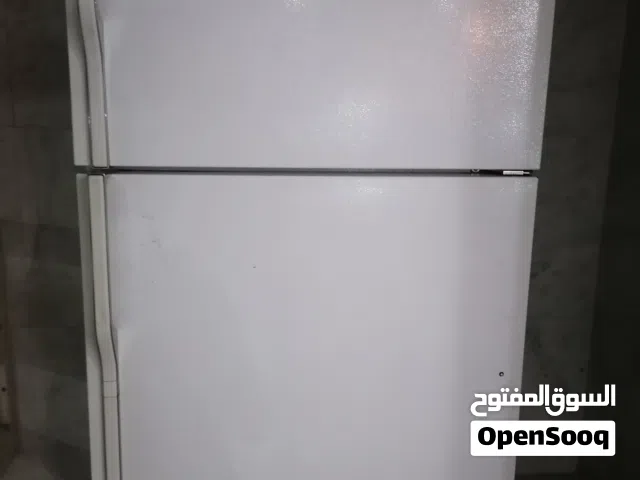 ثلاجة كبيرة جدا للبيع