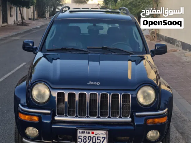 2004 Jeep Cherokee Standard