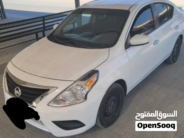 Used 2019 Nissan Versa Sedan with Modern Features and Excellent Condition