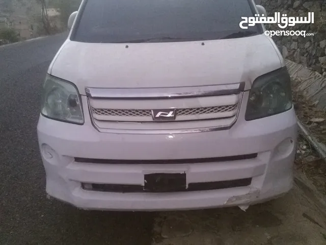 Used Toyota 4 Runner in Aden