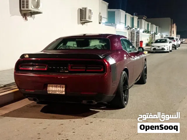 Used Dodge Challenger in Basra
