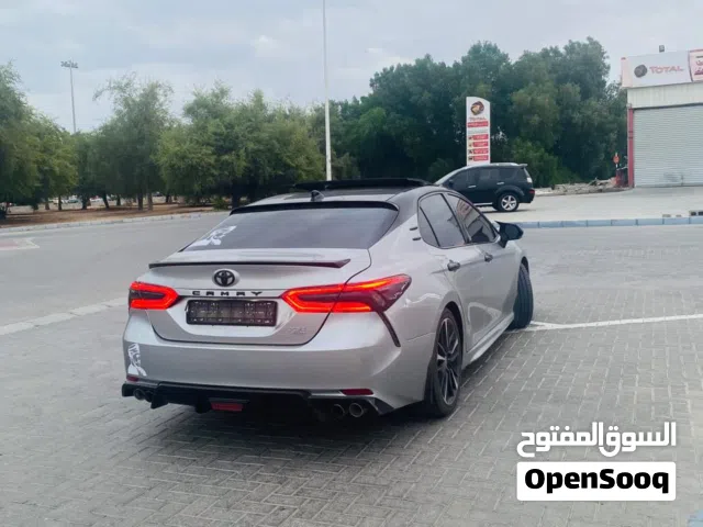 2020 تويوتا كامري XSE