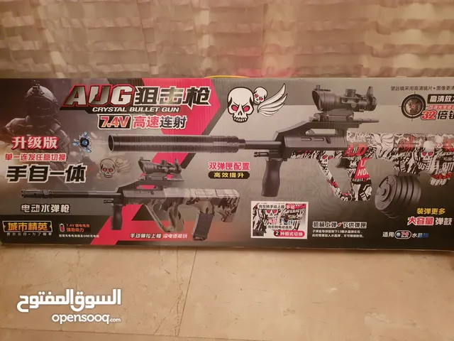 سلاح GTR غني عن التعريف .القناصه تكبر وتصغر. ويوجد مخزنين. وكاتم طويل وكاتم عادي. يوجد معاه شاحن