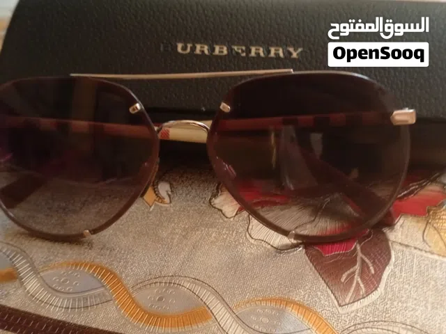 نظارة Burberry إيطالية أصلية للبيع