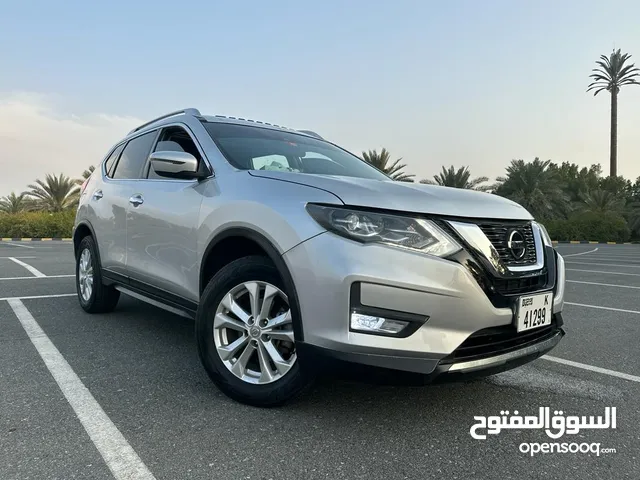 Available for Rent Nissan-Rogue-2020