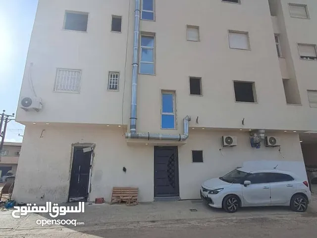 120 m2 3 Bedrooms Apartments for Sale in Tripoli Al-Serraj