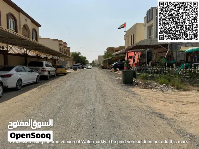 فرصة مميزة لامتلاك أرض في موقع استراتيجي على شارع جانبي // شامل الرسوم