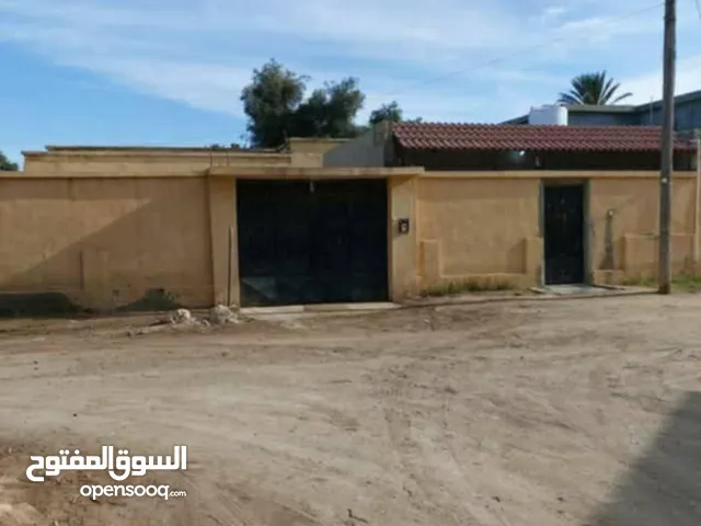 فيلا في الحدائق خامس فيلا من السريع