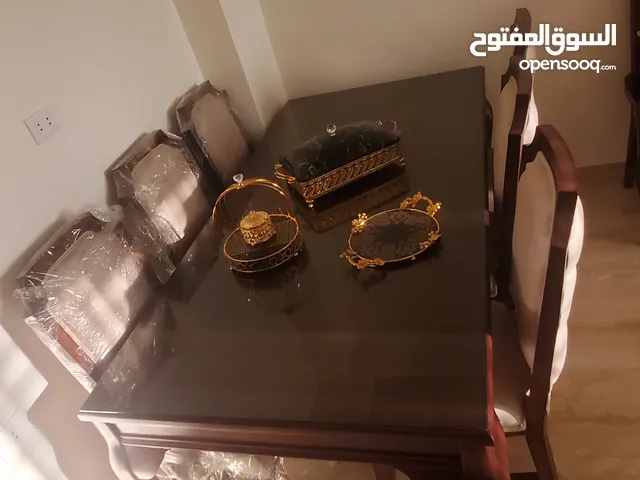 طاولة سفرة مترين بمتر