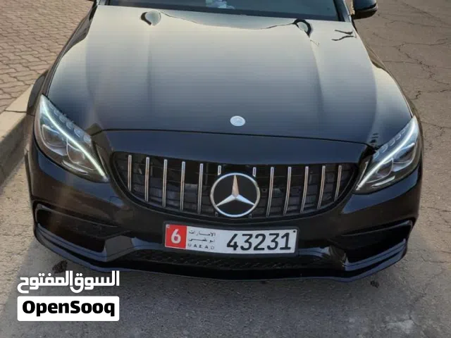 2016 مرسيدس بنز الفئة-C C 63 AMG