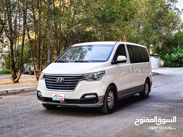 HYUNDAI H1 MODEL 2019 PASSENGER MINI BUS SINGLE OWNER WELL MAINTAINED