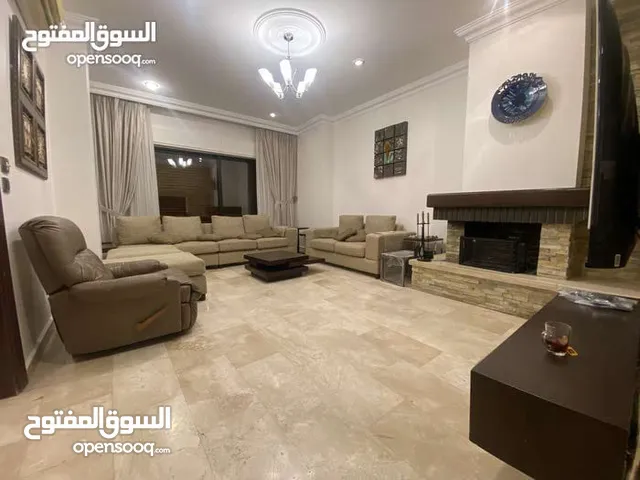 250 m2 3 Bedrooms Apartments for Rent in Amman Khalda