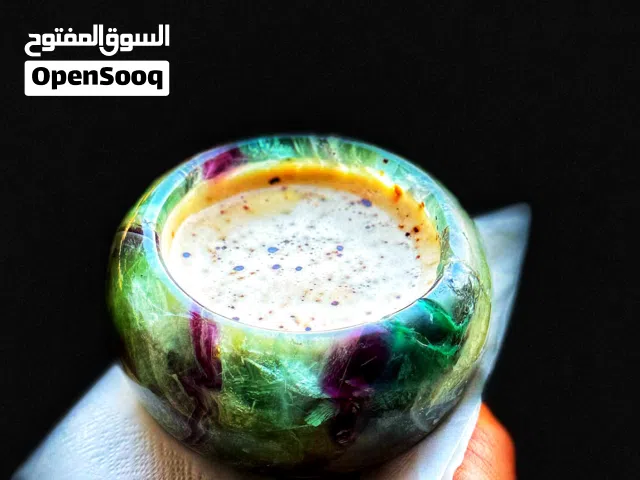 كوب فاخر من حجر الفلوريت تحفة يدوية بوزن 370 جرام
