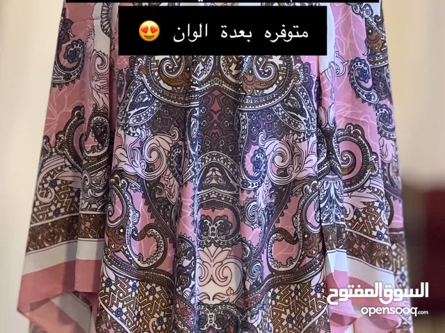 ربطات بمختلف الانواع كرنكل حرير ستن شيفون جرجيت كلشي موجود عدنه وكل الالوان