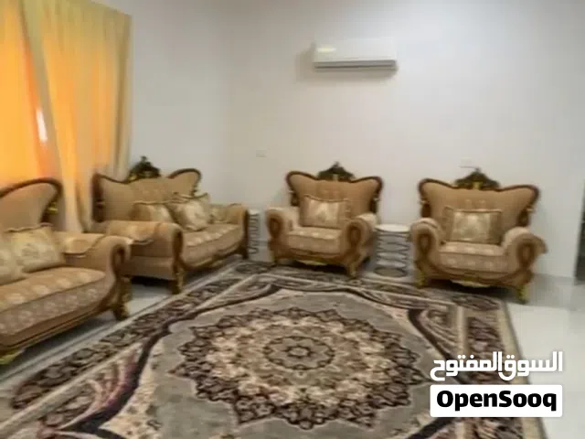 فله في بوشر الغبرة الشمالية