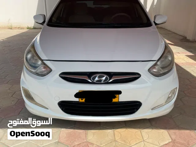 2015 هيونداي اكسنت SE