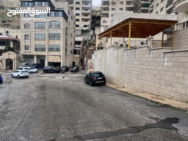 محل في الجبل الشمالي شارع بيكر بجانب مدرسه شريف صبوح