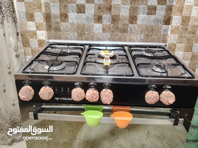 غاز فريش 90 سم بحالة جيدة