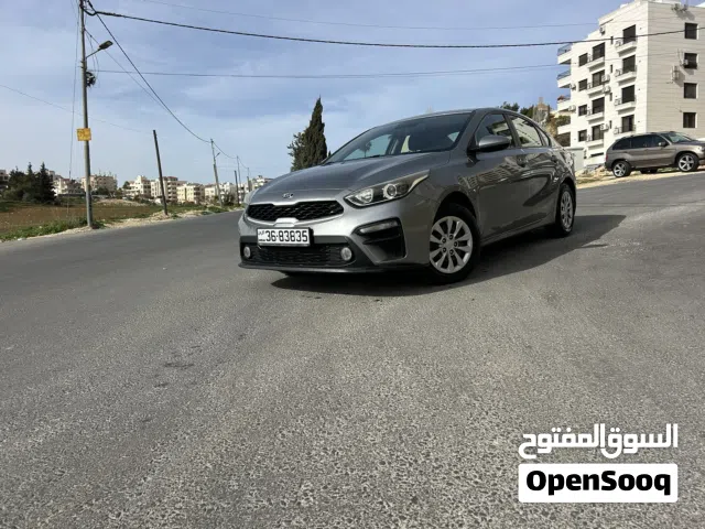 2019, كيا, سيراتو, Standard