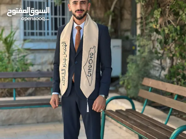 عمرو الشلالده