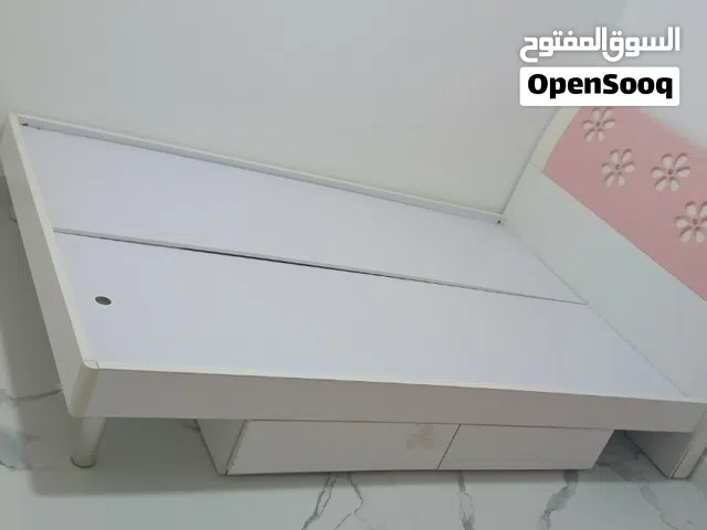 سريرين (كرافي) للبيع العدد 2 خشب اصلي وقوي