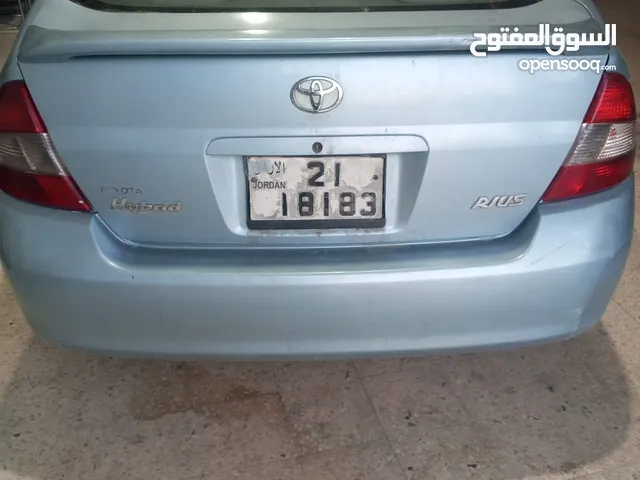 Used Toyota Prius in Jerash